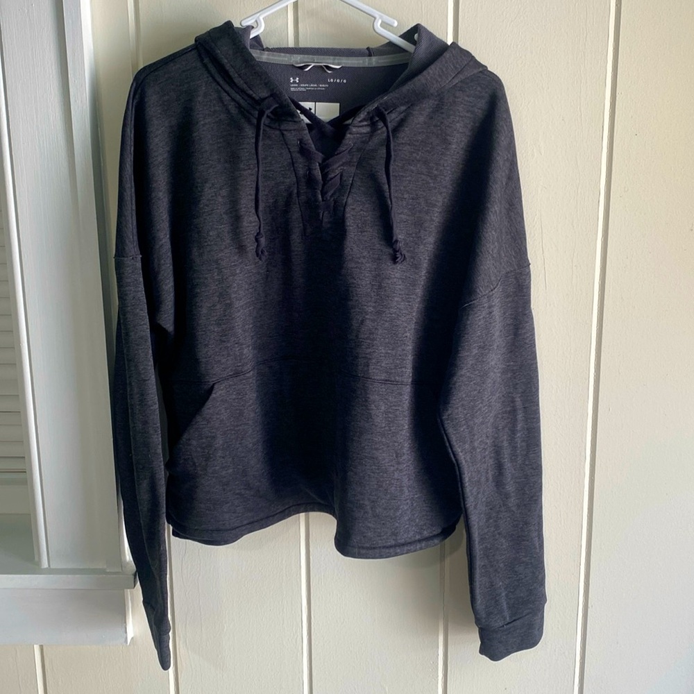 Under armour grey sweatshirt. Size large.